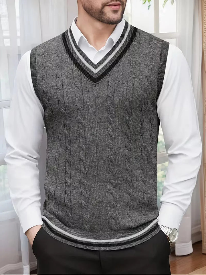 Herenvest met V-hals, mouwloos, gebreid voor een smartcasual look. Ideaal als laagjes kledingstuk.