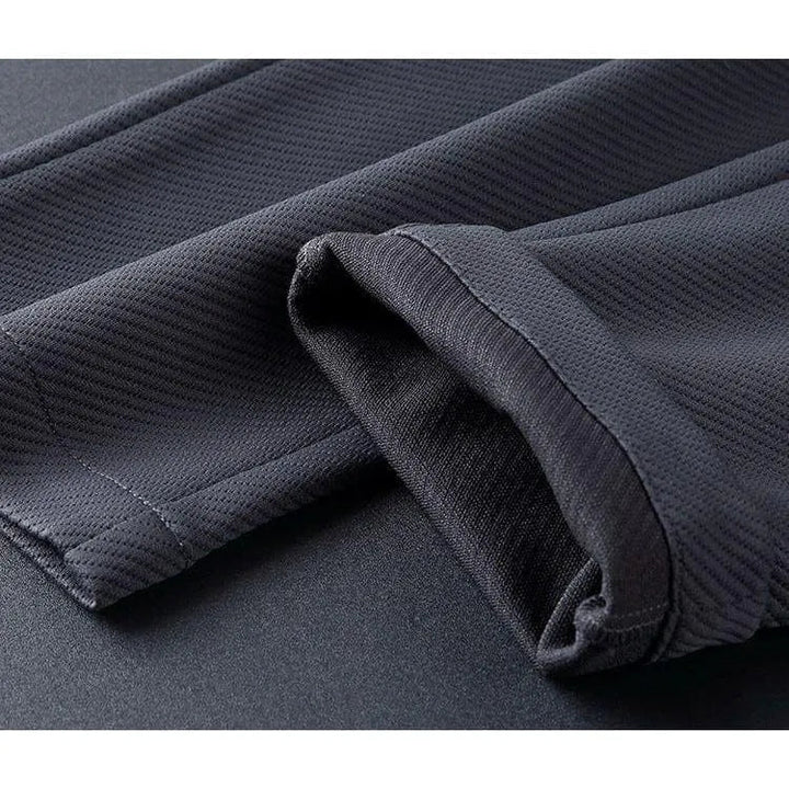 Compleet heren trainingspak, stijlvol en comfortabel voor actieve dagen; ideale casual sportkleding.