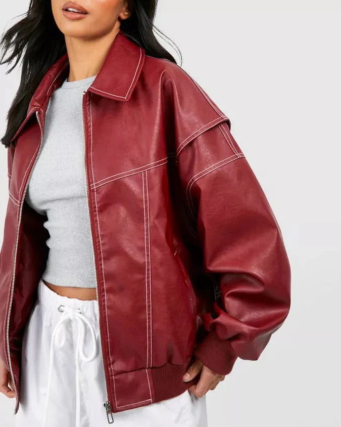 Stijlvol rood oversized damesjack, comfortabel voor de herfst en casual kleding.