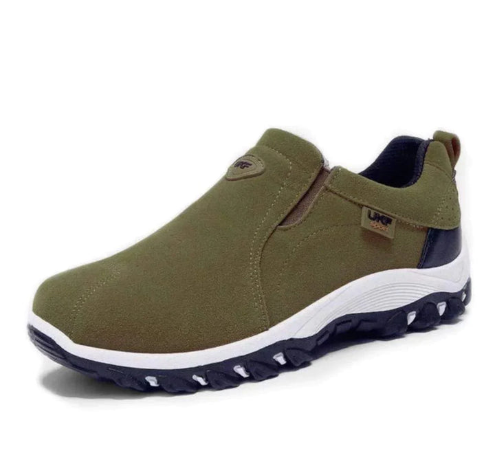 "Stijlvolle, ademende heren slip-on sneakers zonder veters, grijs met orthopedische zool voor ultiem comfort en gemak."
