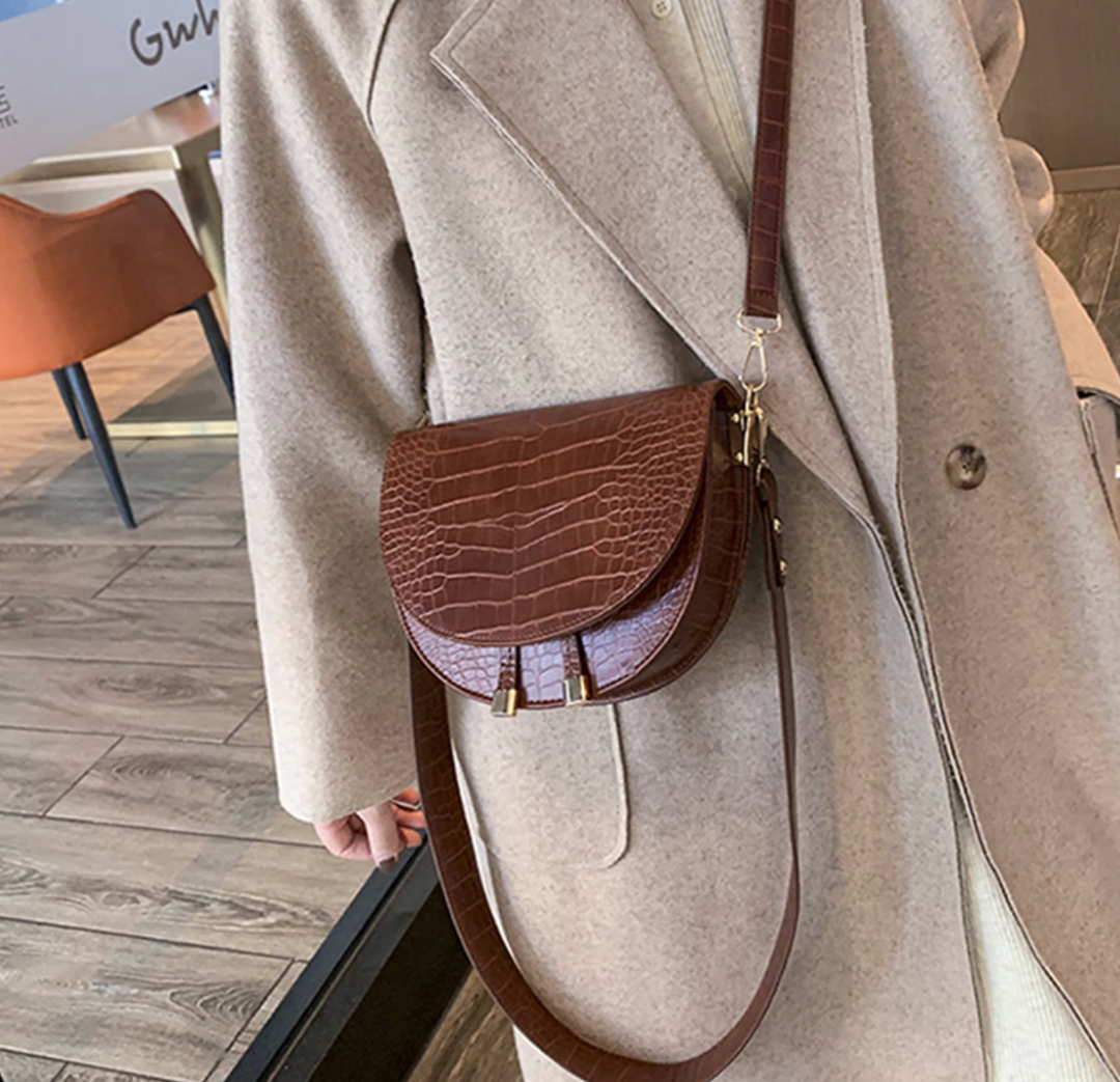 Stijlvolle dames Chelsey crossbody tas van kunstleer met unieke krokodillenprint, perfect voor mode accessoires.