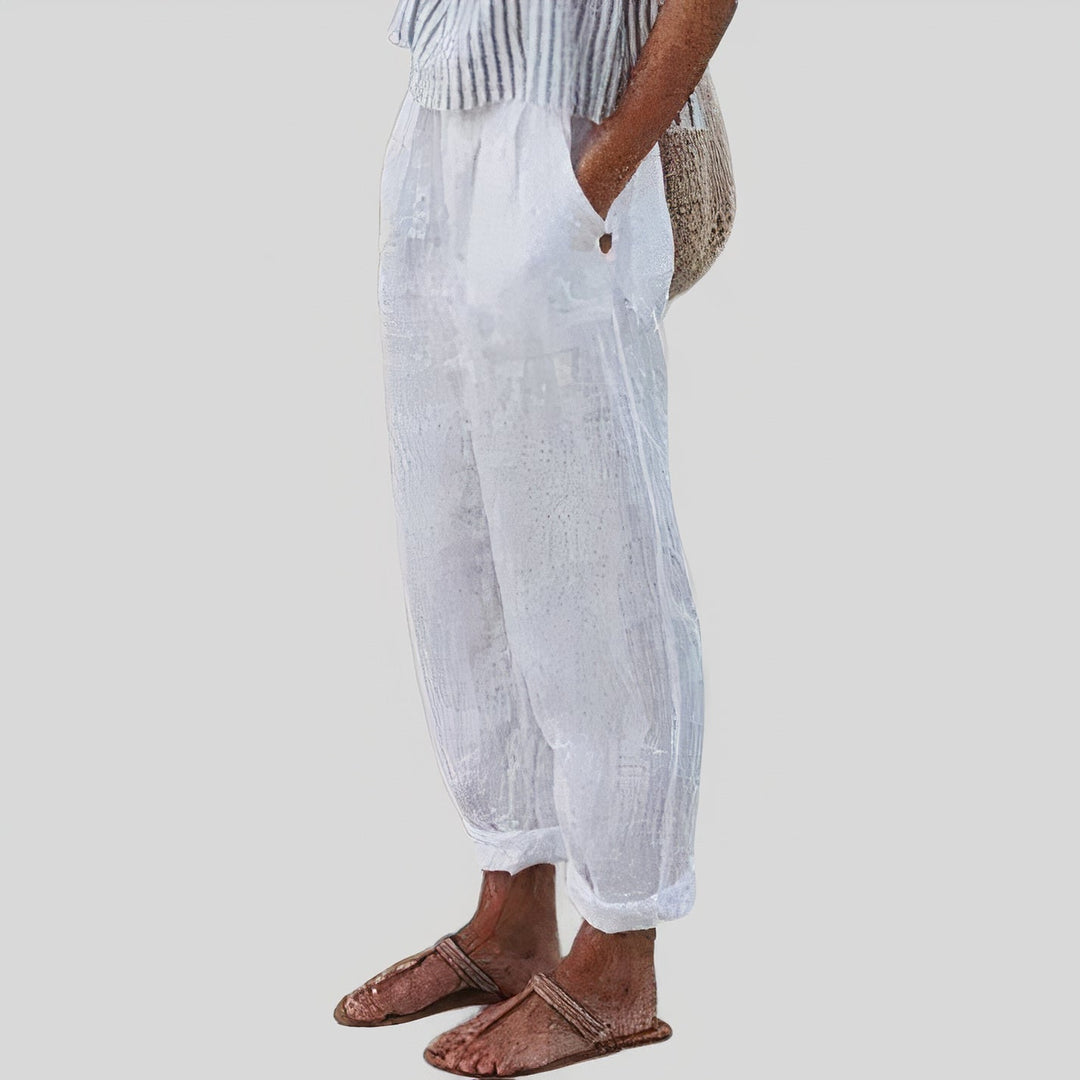 "Stijlvolle dames linnen broek Isidora, comfortabel en ademend, in trendy kleuren, perfect voor elke gelegenheid."