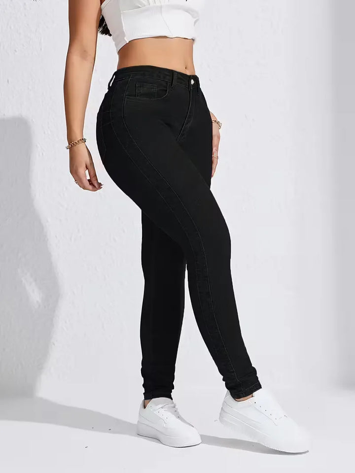 Dameskleding: comfortabele hoge taille skinny jeans, de perfecte slim fit spijkerbroek.