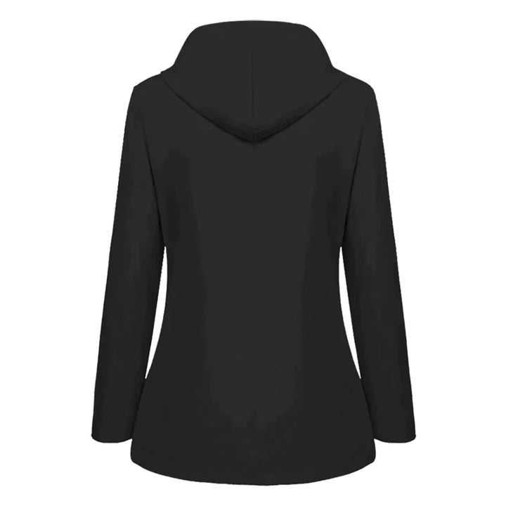 Dames waterdichte regenjas met capuchon in een bosrijke omgeving, klaar voor elk outdoor avontuur. (112)