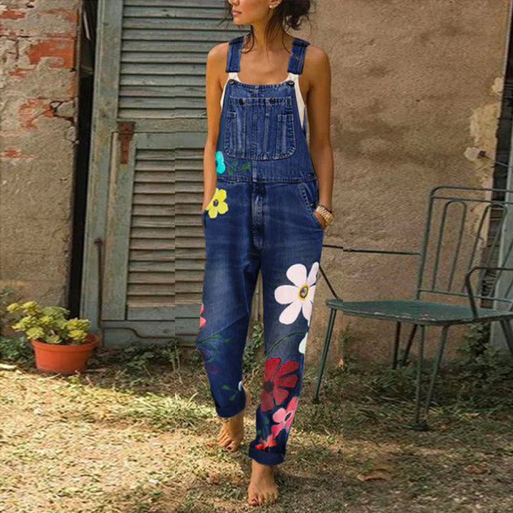"Stijlvolle denim jumpsuit met elegant bloemenpatroon, trendy design, comfortabel en vrouwelijk, geschikt voor elke gelegenhe