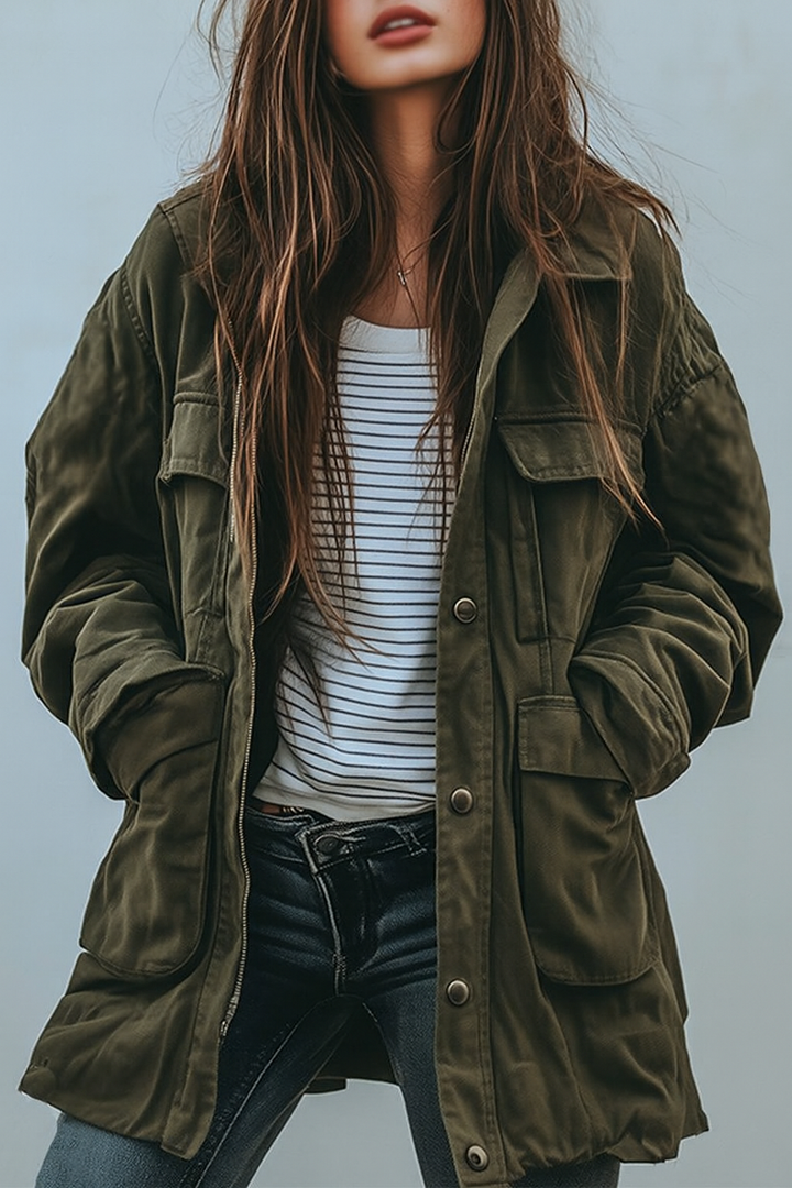 Stijlvolle groene dames vintage jas, retro winddicht met capuchon en praktische zakken, ideaal voor lente/herfst.