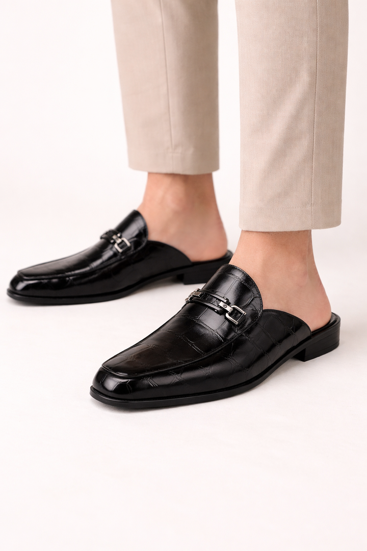 Stijlvolle heren instappers met comfortabele hak, ideaal voor zomerse casual en smart casual outfits.