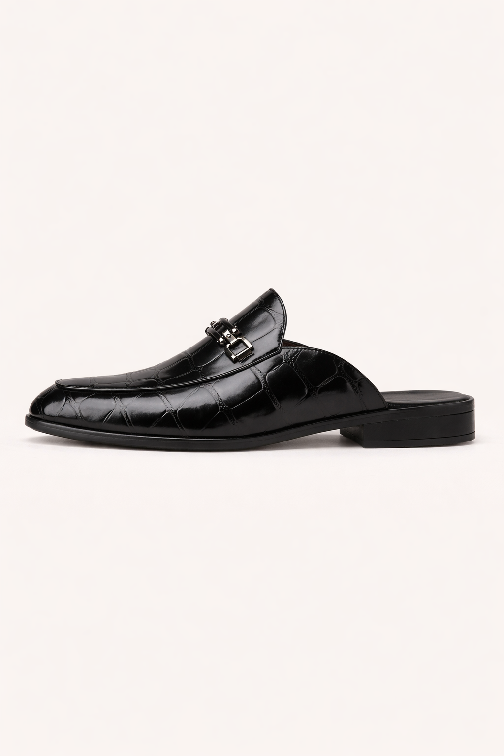 Luxe slip-on heren schoenen met comfortabele hak, een trendy instapper voor zowel casual als zakelijke look.
