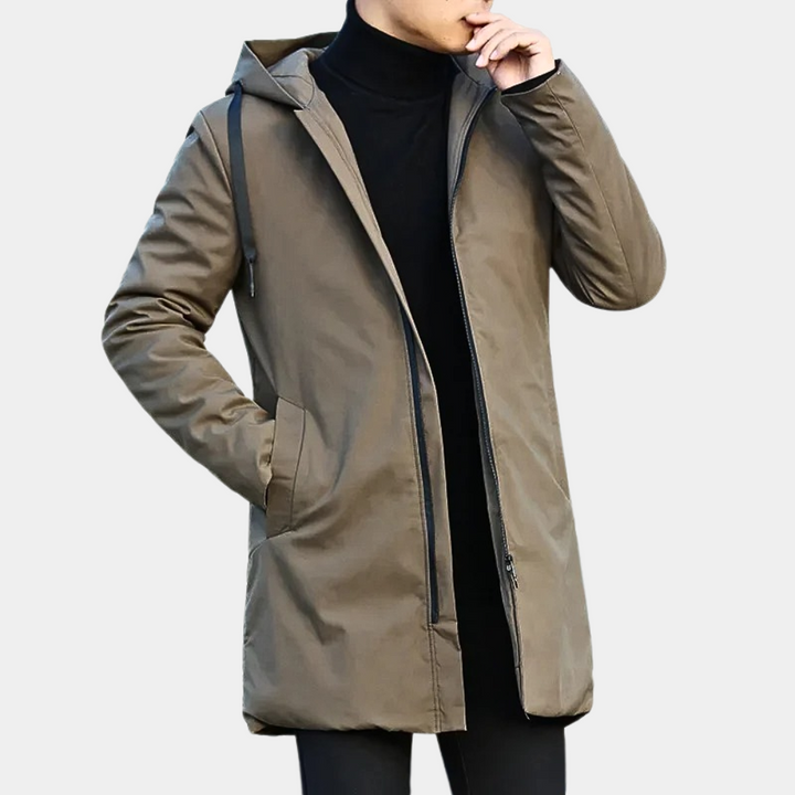 Praktische heren waterdichte regenjas met warme voering voor herfst en winter. Beschermt tegen regen en kou. Duurzame buitenkleding.