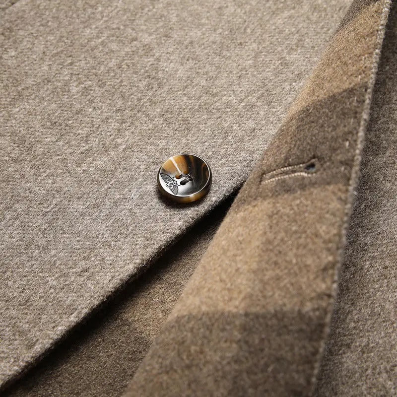 Comfortabele en duurzame heren winterjas, waterdicht en ademend voor dagelijks gebruik en buitenactiviteiten.