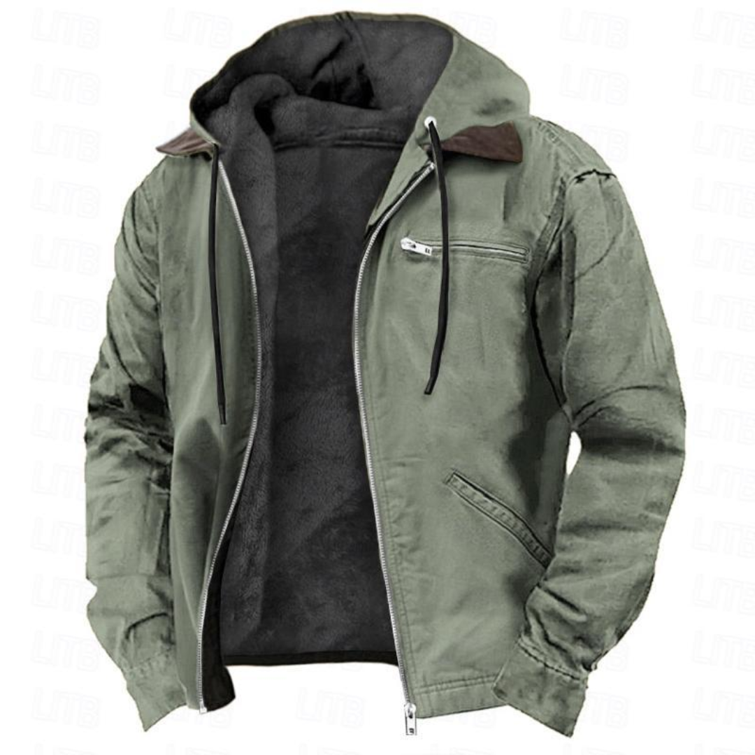 Warme blauwe heren winterjas met capuchon en praktische slimme zakken, ideaal voor winterse dagen.