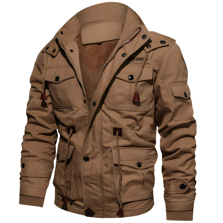 Comfortabele heren winterjas, modieus design met praktische zakken en dubbele sluiting, verkrijgbaar in zwart.