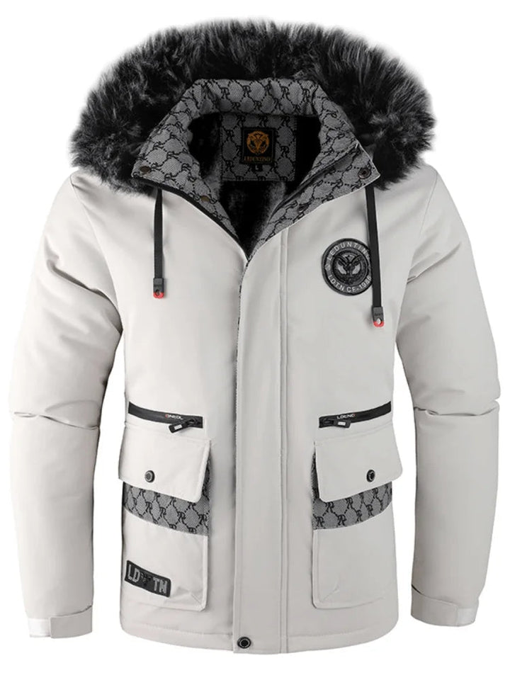 Stijlvolle heren winterparka met capuchon, warm en waterdicht, ideaal voor koude dagen en outdoor avonturen.