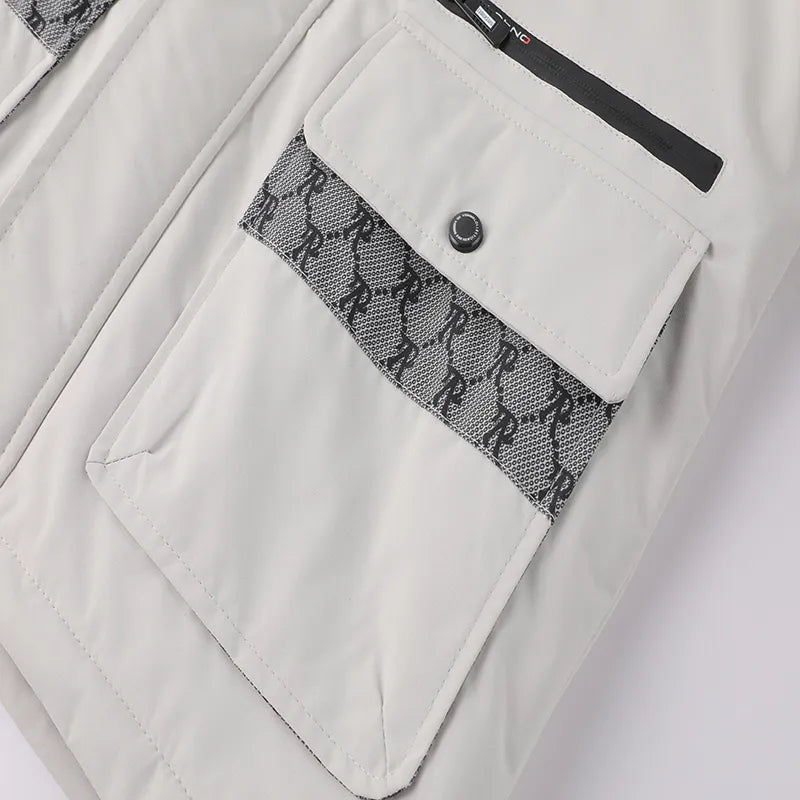 Heren winterparka, warm, waterdicht, met capuchon. Comfortabele bovenkleding voor koude dagen.