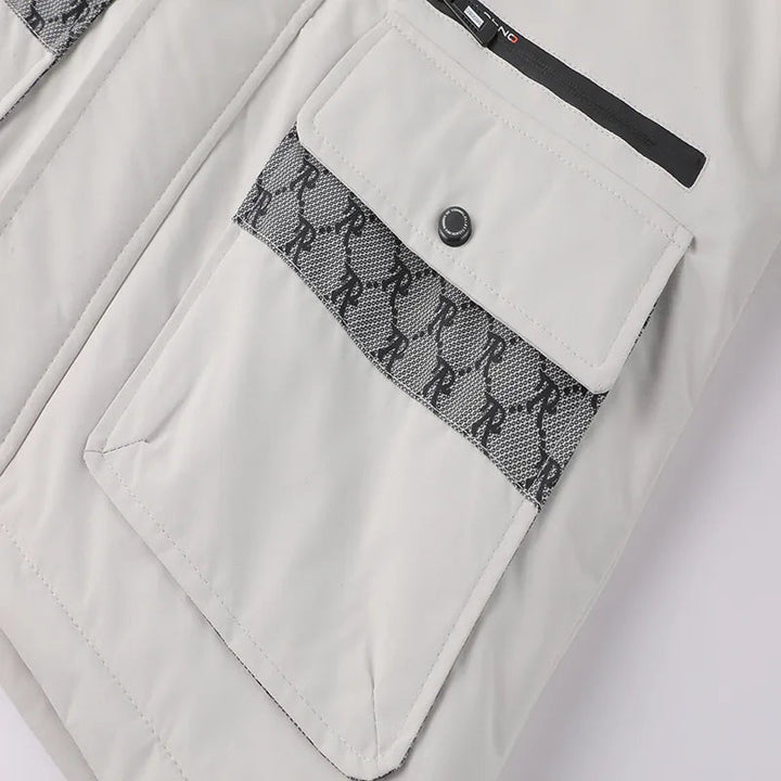 Heren winterparka, warm, waterdicht, met capuchon. Comfortabele bovenkleding voor koude dagen.