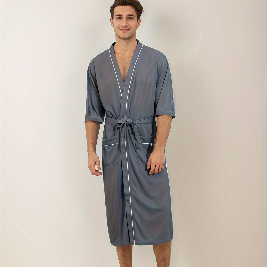 "Stijlvolle herenbadjas Noah met korte mouwen, dubbele zakken en modern design in effen kleur voor dagelijks comfort en stijl