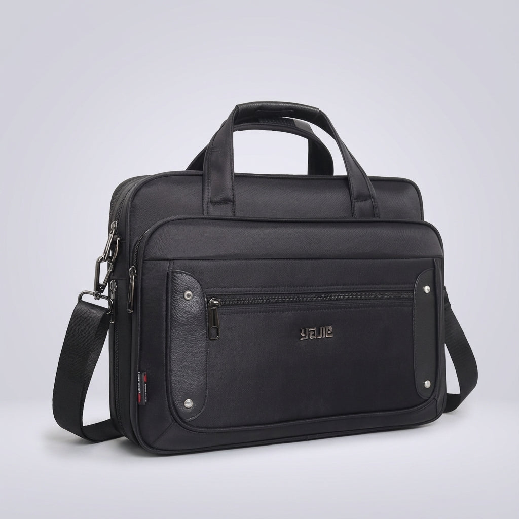 Grote UrbanBrief laptoptas van duurzaam canvas, een functionele werktas voor dagelijks gebruik en laptops.