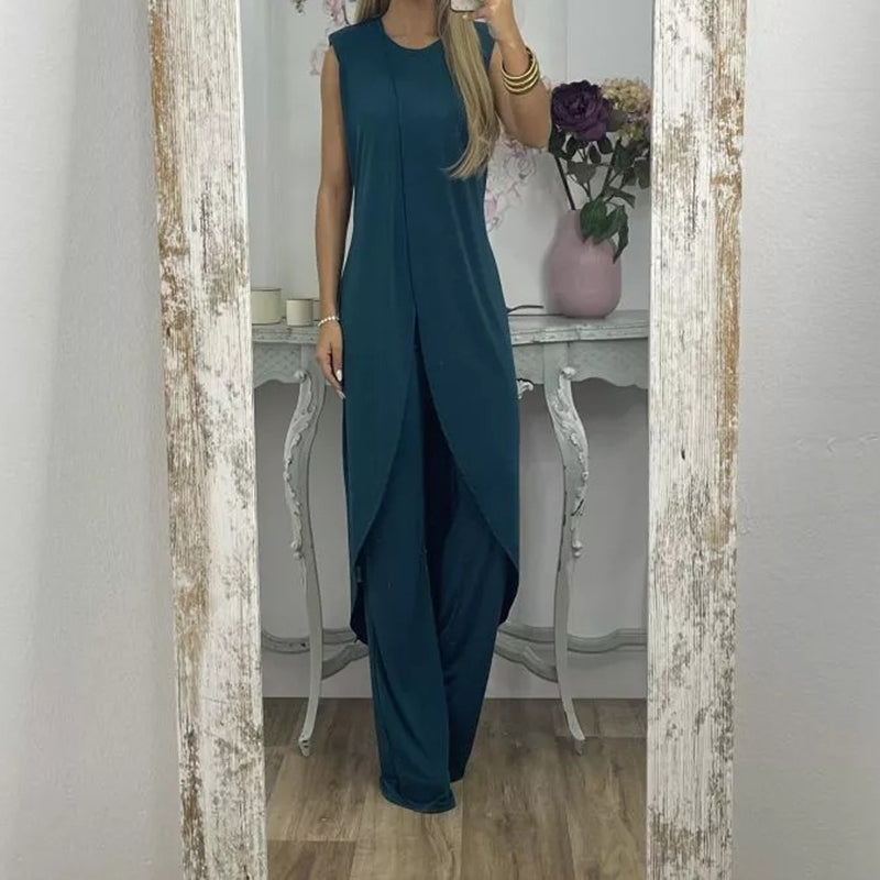 Sylvia tweedelige damesoutfit, elegante top en uitlopende broek, comfortabel en geschikt voor elke gelegenheid.