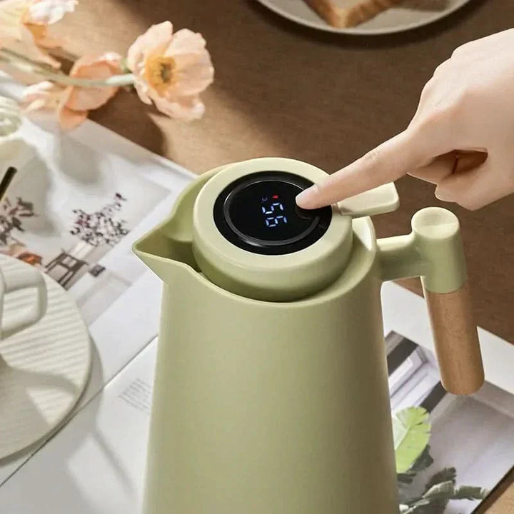 Digitale temperatuurweergave op 1L thermoskan; toont actuele dranktemperatuur voor koffie, thee of water.
