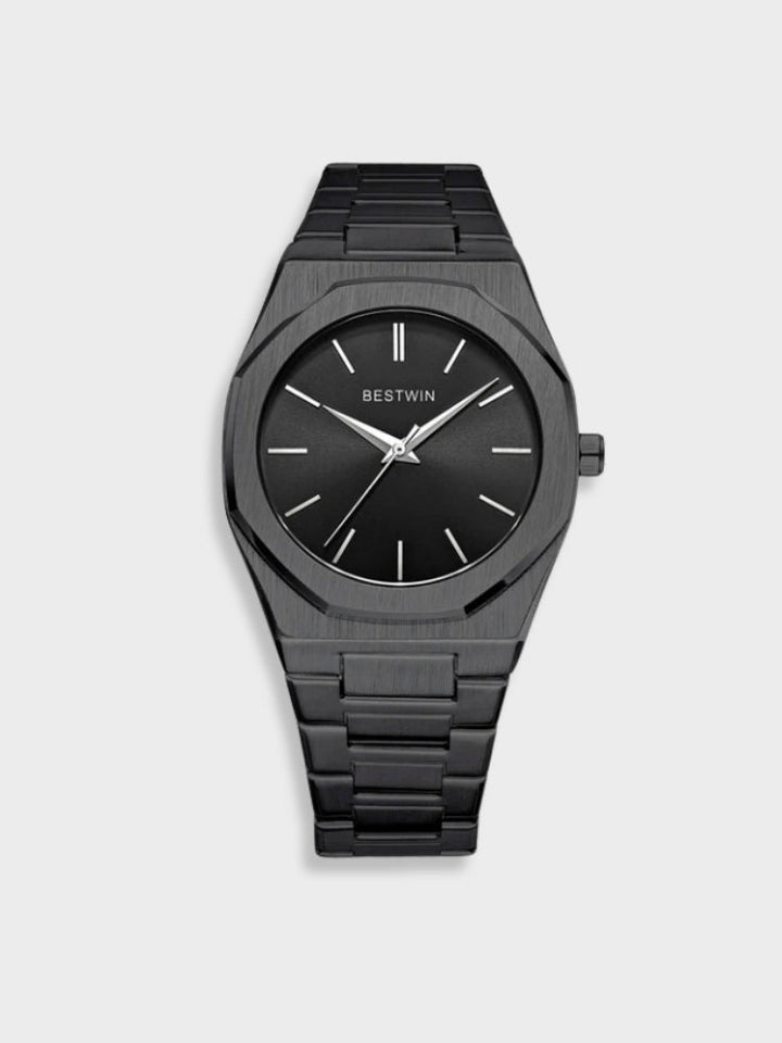 Tijdloos roestvrijstalen horloge met elegante afwerking, klassiek ontwerp, zilveren wijzerplaat en duurzame metalen band.