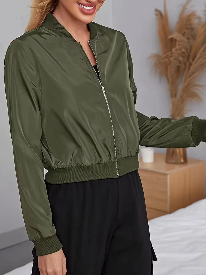 Stijlvol dames bomberjack met ribgebreide boorden, een must-have casual jas voor elk seizoen.