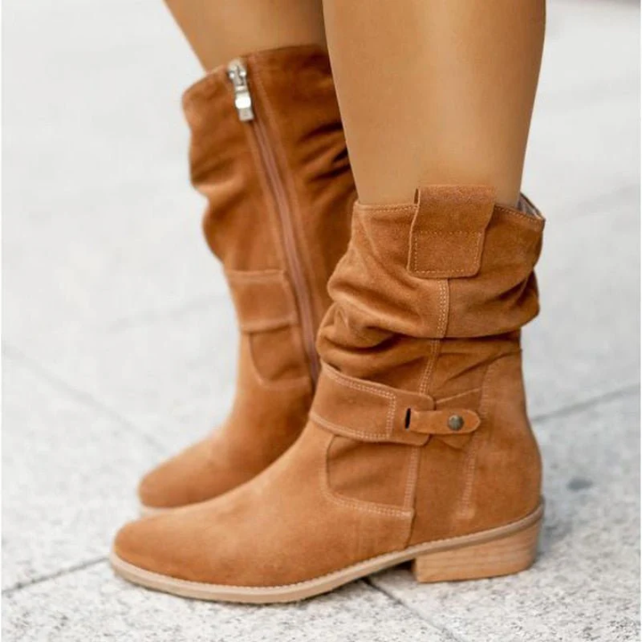 Comfortabele dames enkellaarsjes met losse schacht, een trendy keuze voor herfst en lente. Casual-chique.