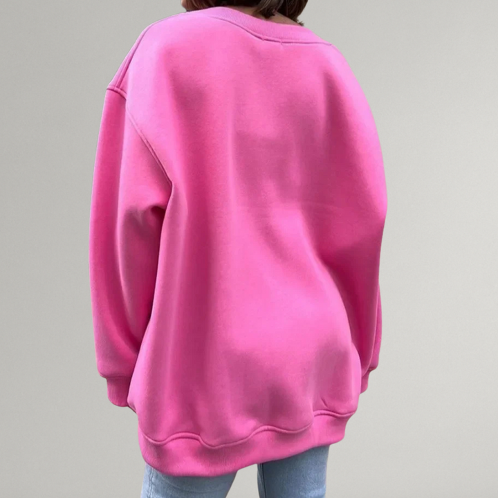 Comfortabele oversized dames trui met lange mouwen; ideale herfst- en winterkleding voor een casual look.