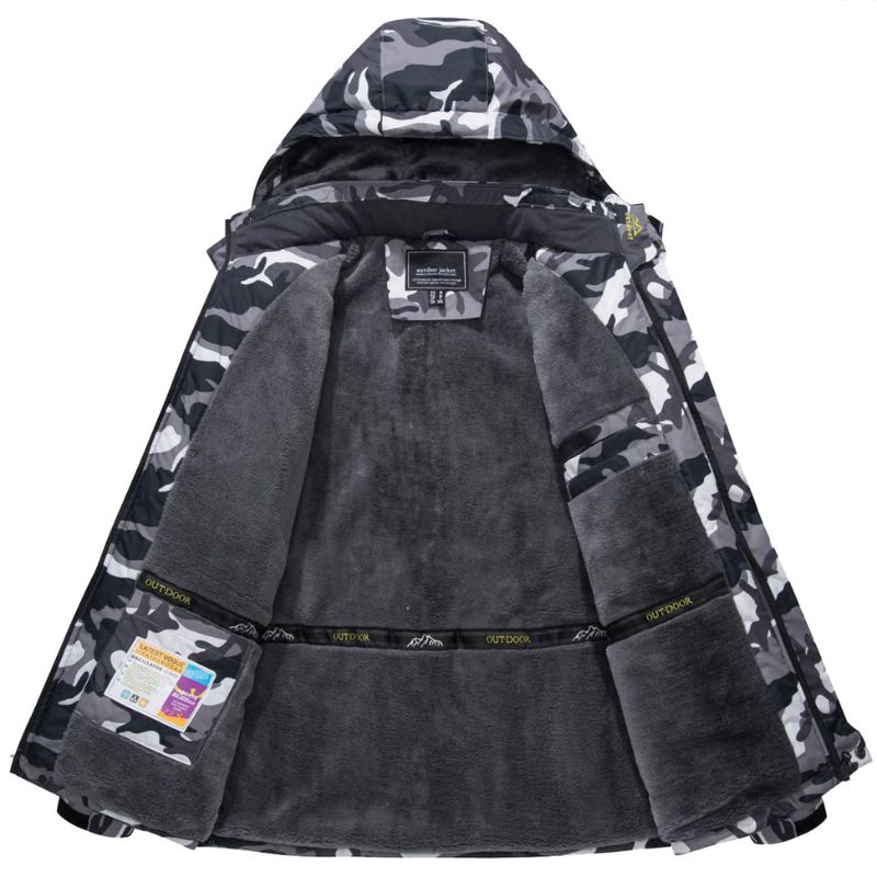 "Ultieme waterdichte winterjas heren, isolerende fleecevoering, verstelbare capuchon, grijze kleur, ritszakken zichtbaar."