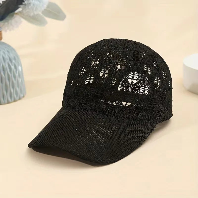 Stijlvolle unisex pet met mesh, verstelbaar. Ideaal voor streetwear, casual of outdoor looks.