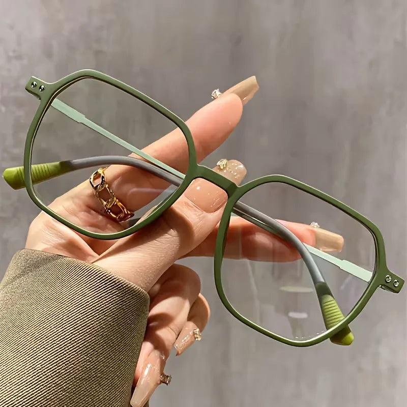 Trendy roze unisex full rim blauwlichtbril. Combineer stijl met effectieve oogbescherming.