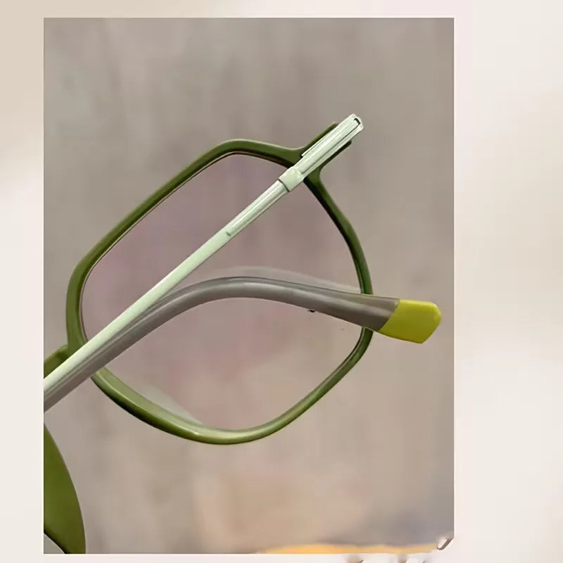 Groene unisex blauwlichtbril, stijlvol en comfortabel. Beschermt je ogen tegen blauw licht van schermen.