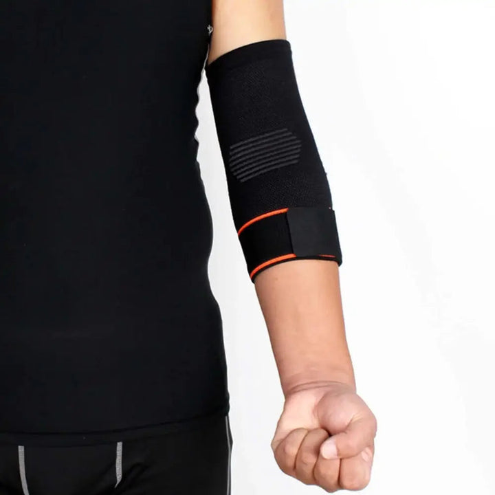 Ergonomische elleboogbrace met compressie voor unisex ondersteuning, ideaal voor fitness en dagelijks gebruik.