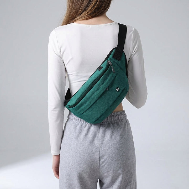 Waterafstotende nylon slingtas FlexSling, perfect als reis- of dagtas.