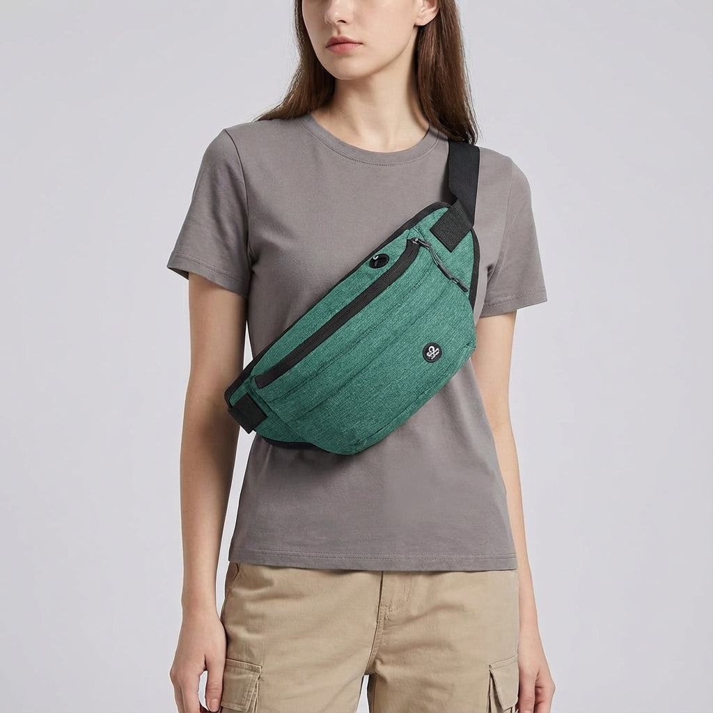 Compacte FlexSling nylon slingtas, veilig voor reizen en dagelijkse uitjes.