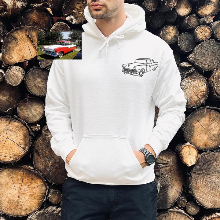 Unisex gepersonaliseerde auto hoodie met uniek geborduurd ontwerp van eigen auto, perfect voor autoliefhebbers.