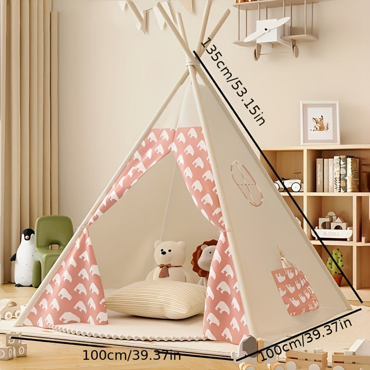 Detailopname van de opening van een kindertipi speeltent met kwastjes, natuurlijke speelgoed decoratie