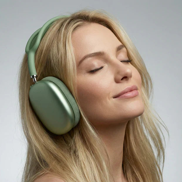 Over-ear koptelefoon met actieve ruisonderdrukking (ANC) voor stilte. Draadloos luisteren, comfortabel design.