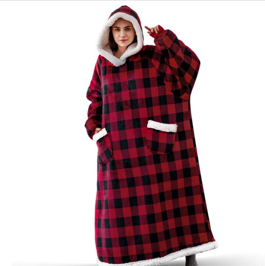 Warmte en comfort met deze unisex oversized hoodiedeken, ideaal als gezellige loungewear voor thuis.