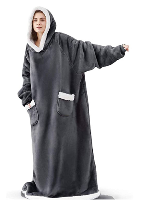 Warme, oversized hoodiedeken voor mannen en vrouwen, met capuchon en zakken, ideaal voor comfort thuis.