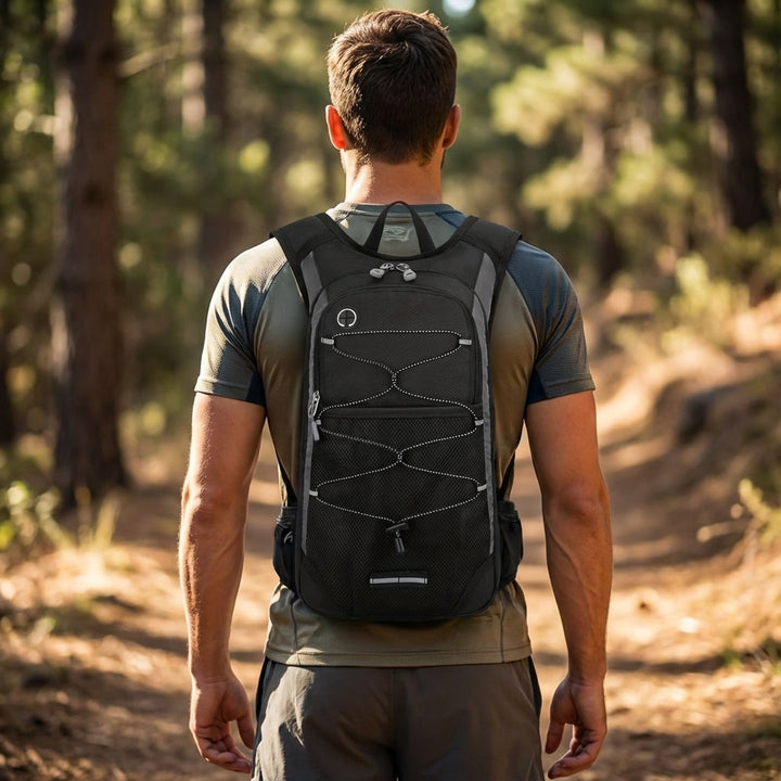 Unisex Pathcore ergonomische dagrugzak voor outdoor dagtochten; lichtgewicht & waterafstotend.