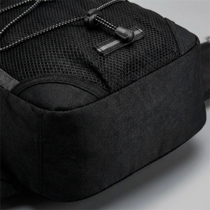 Lichtgewicht Pathcore dagrugzak, ideaal voor dagtochten, waterafstotend en unisex design.