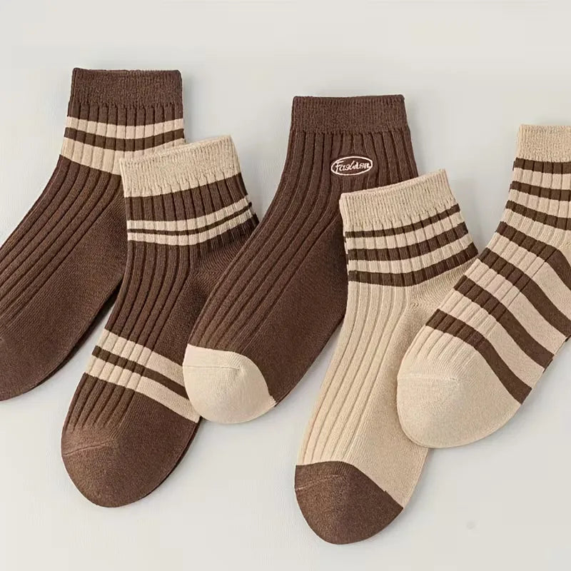 Unisex ribgebreide gestreepte sokken (5 paar) voor dagelijks comfort. Ideaal voor lente en herfst.