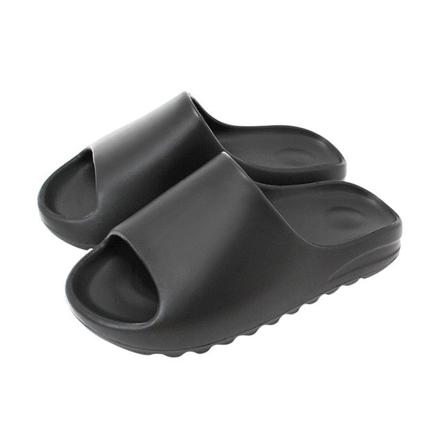 "Unisex slippers met antislipzool en lichtgewicht EVA-schuim, in speels ontwerp. Ideaal voor zomerplezier thuis of strand."