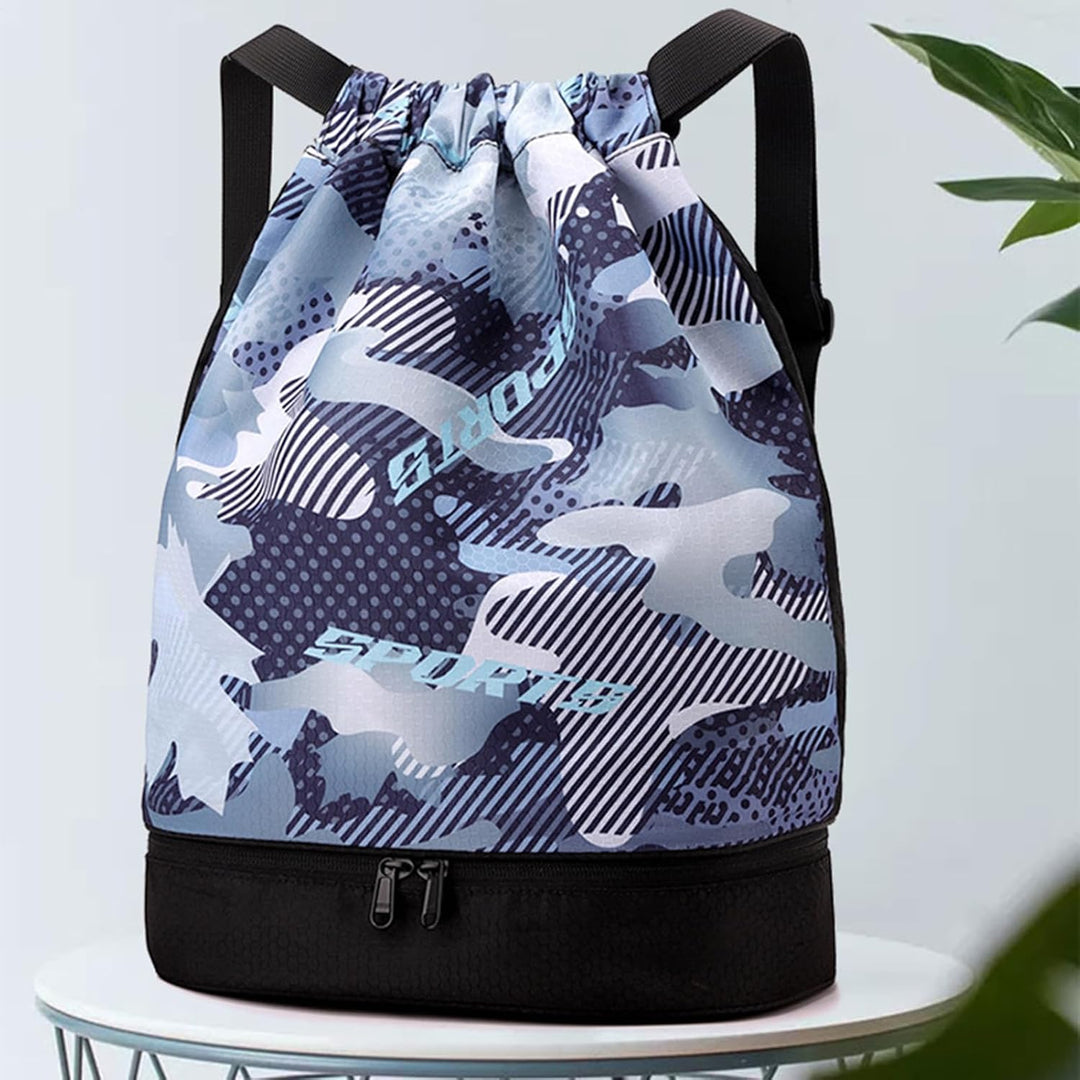 Grote unisex sporttas met geventileerd schoenenvak. Handig voor fitness, sportuitrusting en reizen.