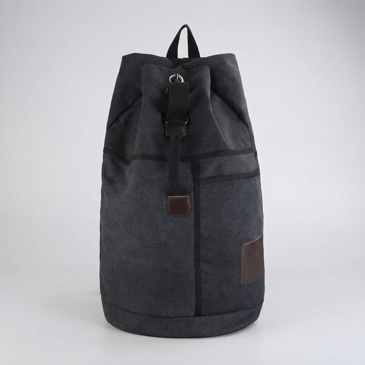 Moderne unisex rugzak met speciale vakken voor optimale organisatie, ideaal voor stedelijke avonturen en kantoor.