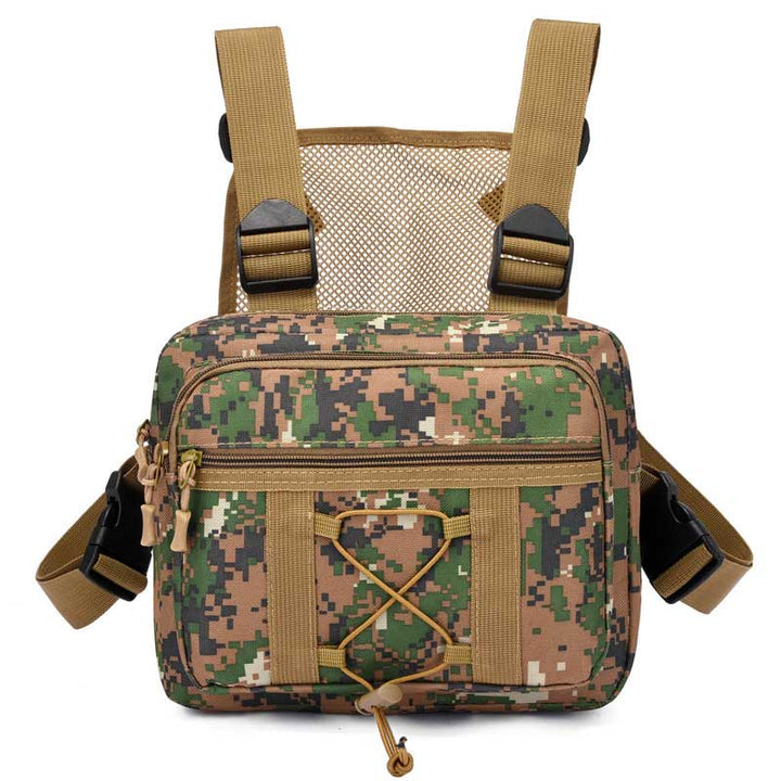 Tactische outdoor borsttas met veel zakken en waterbestendig ontwerp. Ideaal voor gear organisatie en snelle toegang.