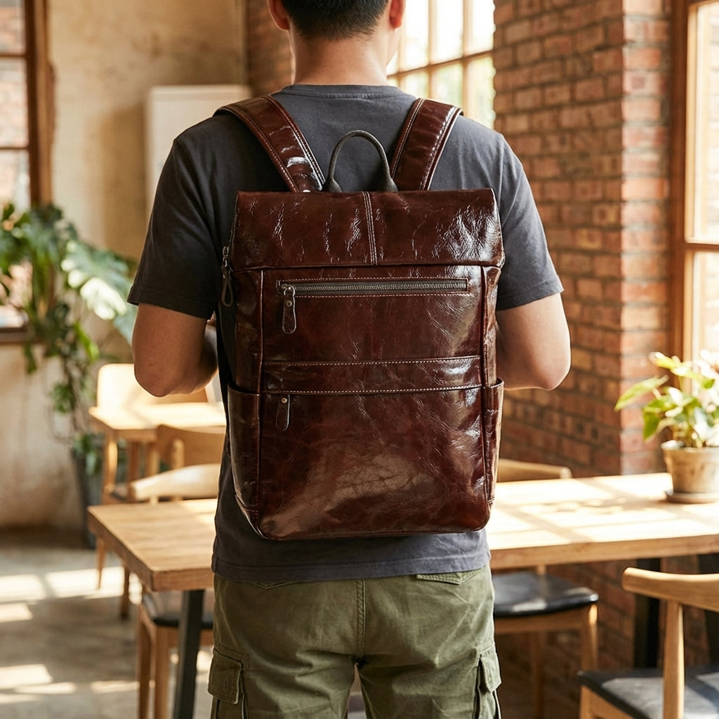 Unisex toplaag runderleren rugzak Leatherlyx, ideaal voor dagelijks gebruik, school of werk.