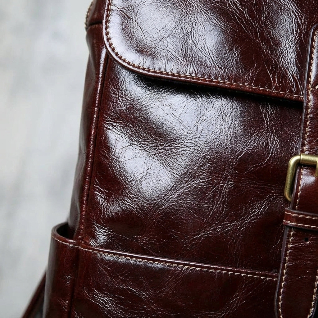 Comfortabele Leatherlyx leren rugzak voor dagelijks gebruik, verstelbare banden voor unisex pasvorm.
