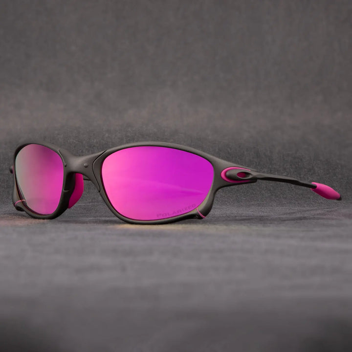 Trail Valley unisex sport zonnebril met gepolariseerde lenzen. Perfect voor outdoor activiteiten en elk avontuur.