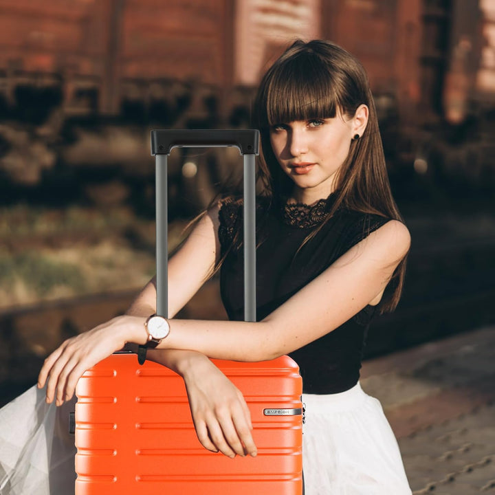 Grijze uitbreidbare harde koffer met TSA-slot, unisex design en soepele wielen.